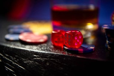 Texas Hold'em Bonus live-dealer table interface on livechat totojitu